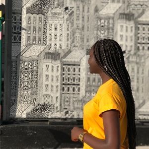 Meet your Posher, Awa